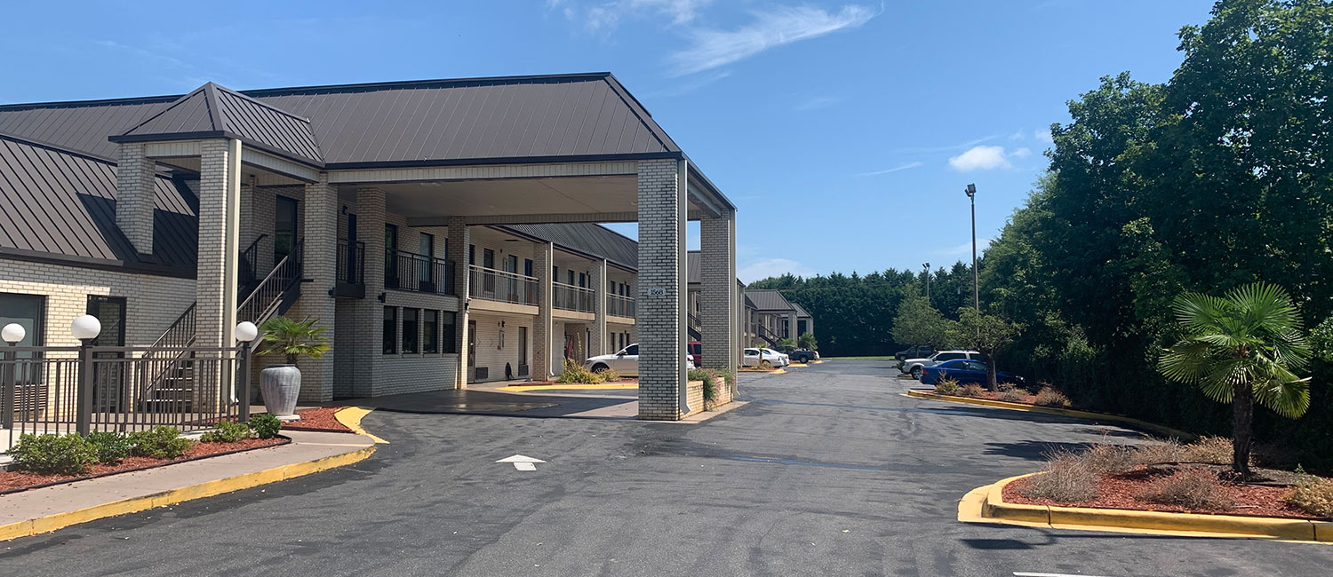OUR YORK HOTEL IS A CONVENIENTLY LOCATED BETWEEN SPARTANBURG AND ROCK HILL